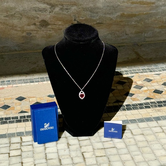 Swarovski necklace. Ruby crystal heart. - Picture 2 of 5